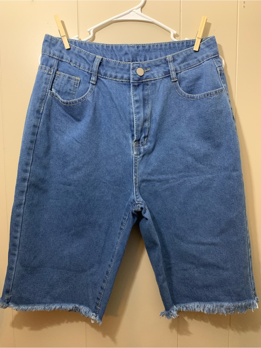 Women’s Frayed Hem Denim Bermuda Shorts - Blue Large NWOT